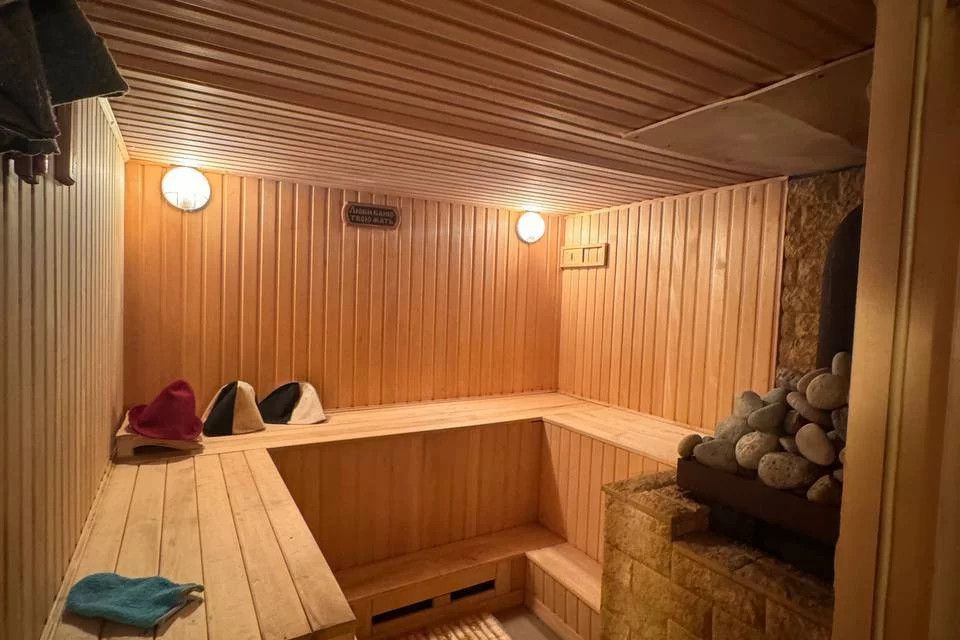Продаётся 1-этажный дом, 180 м²