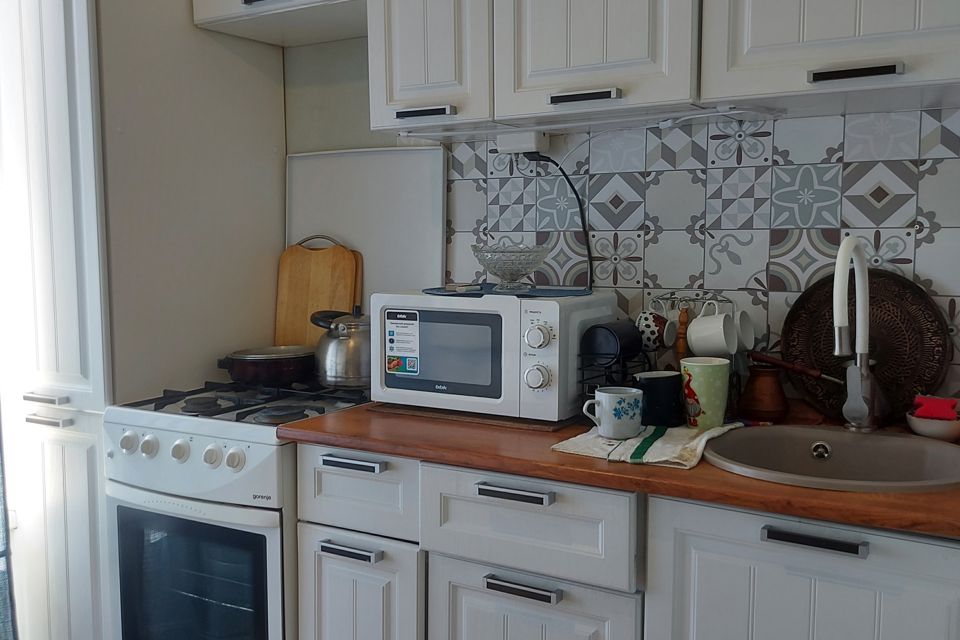 Продаётся 2-комнатная квартира, 41.9 м²