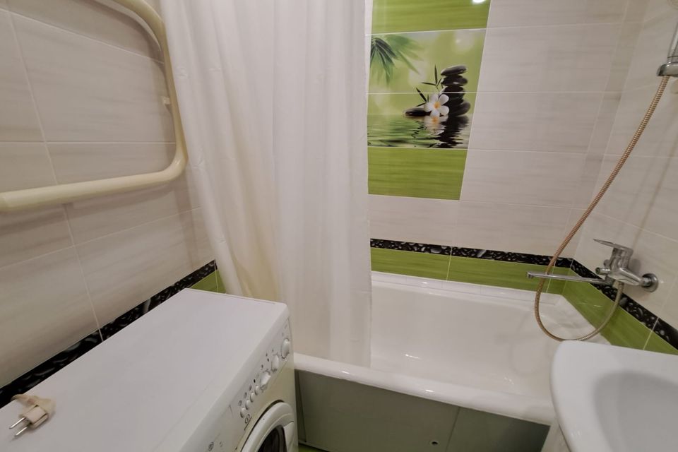 Сдаётся 2-комнатная квартира, 51 м²
