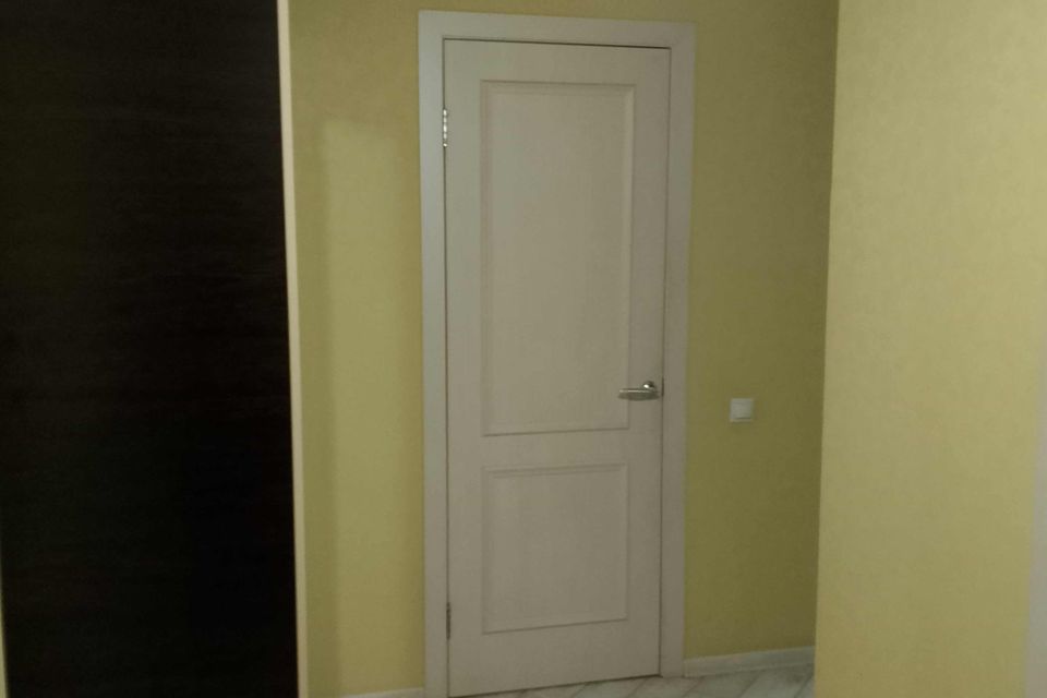 Сдаётся 1-комнатная квартира, 42 м²
