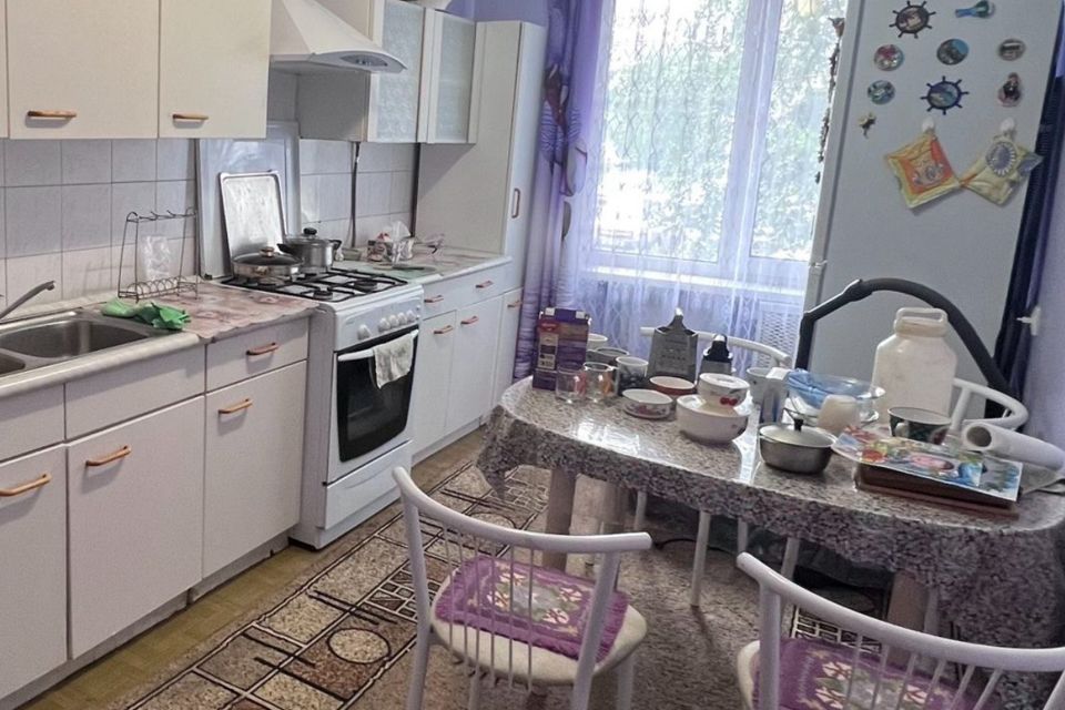 Продаётся 3-комнатная квартира, 70 м²