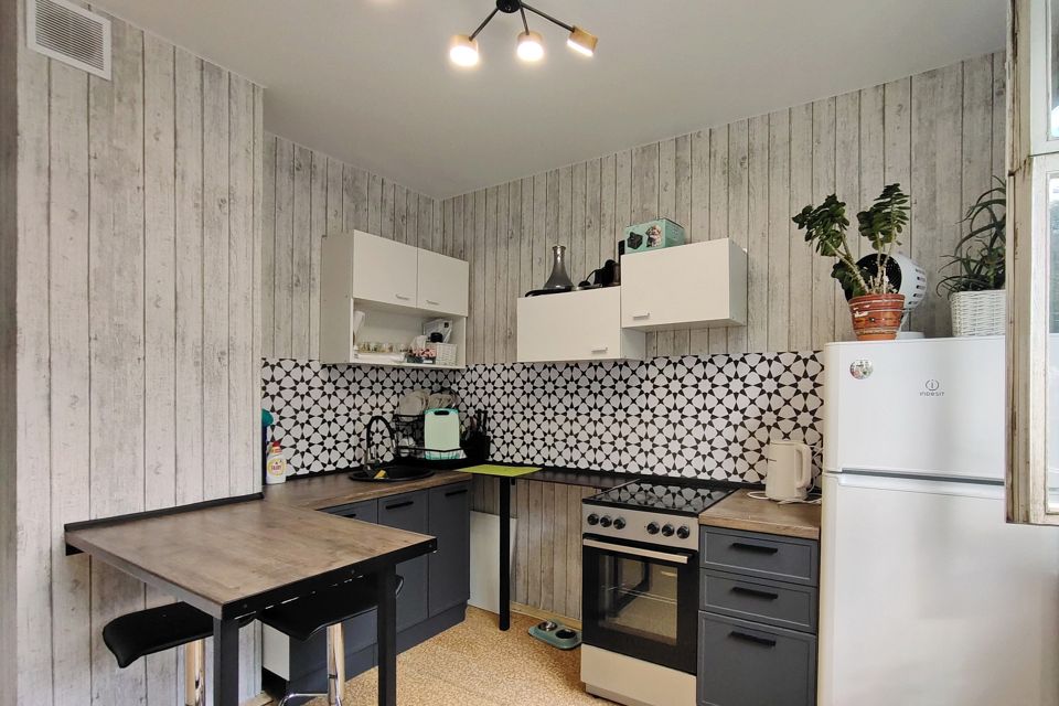 Продаётся 1-комнатная квартира, 38.4 м²