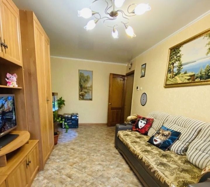 Продаётся 2-комнатная квартира, 43.7 м²