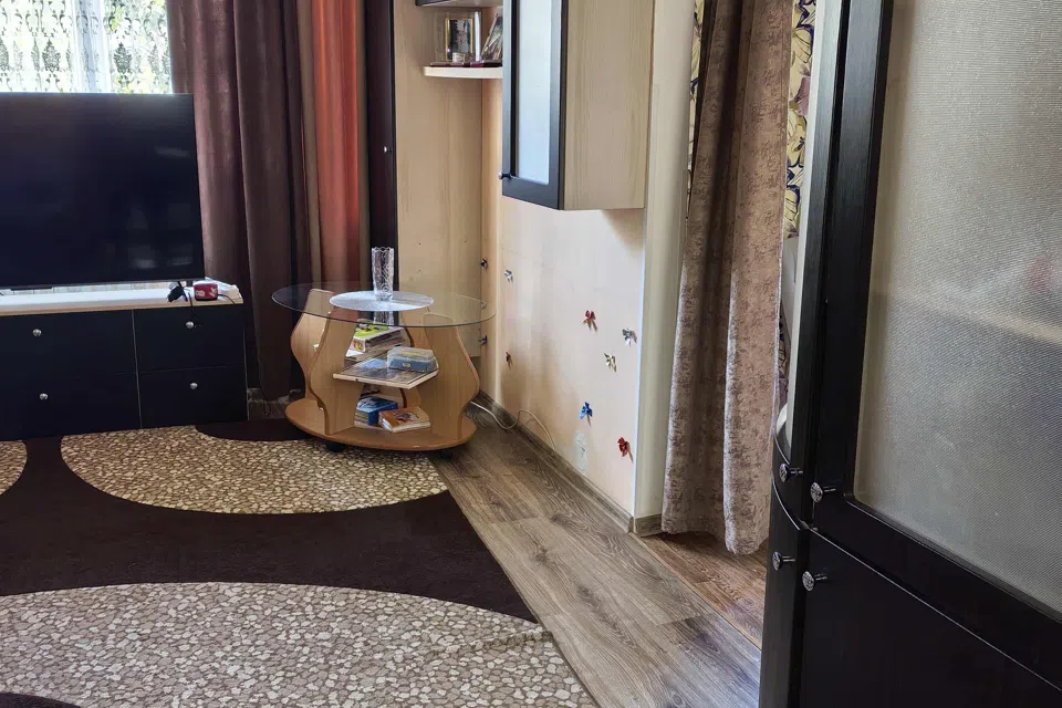 Продаётся 3-комнатная квартира, 70 м²