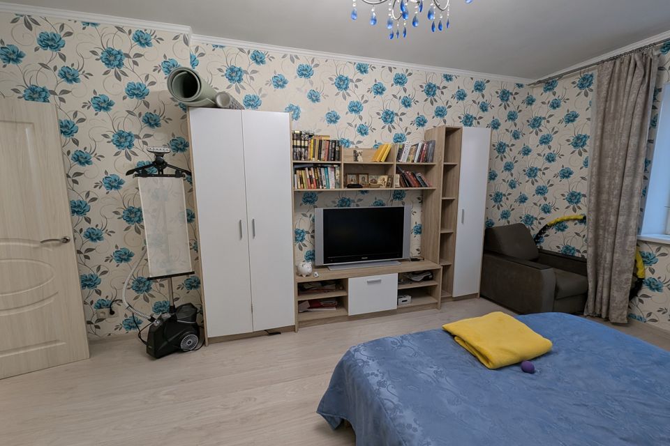 Продаётся 1-комнатная квартира, 50 м²
