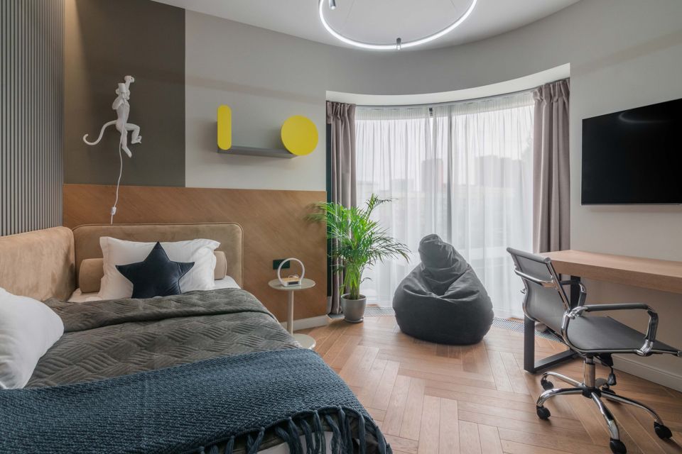 Продаётся 4-комнатная квартира, 142 м²