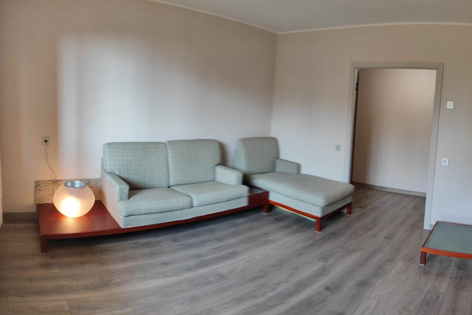 Продаётся 2-комнатная квартира, 57 м²