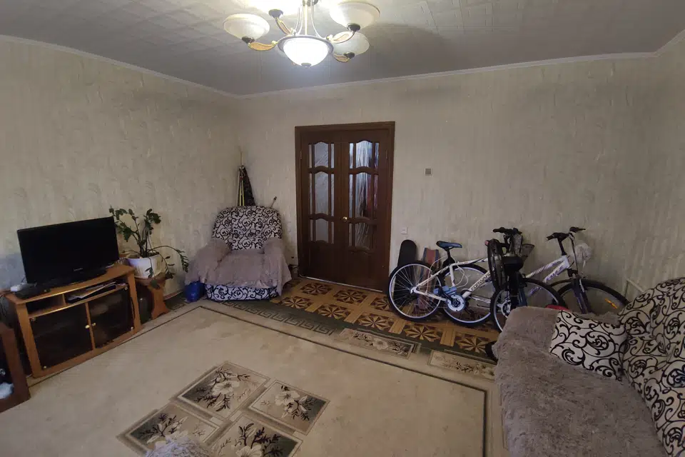 Продаётся 3-комнатная квартира, 65 м²