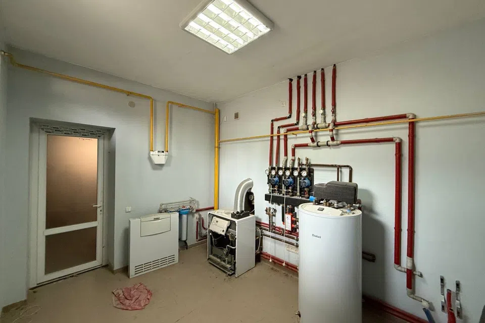 Продаётся 3-этажный дом, 448 м²