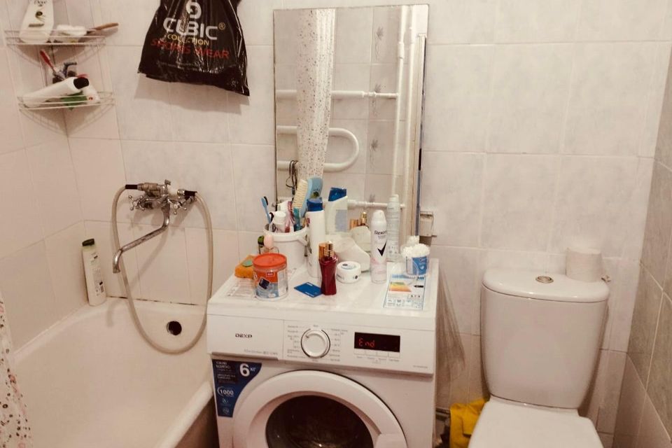Продаётся 3-комнатная квартира, 54.8 м²