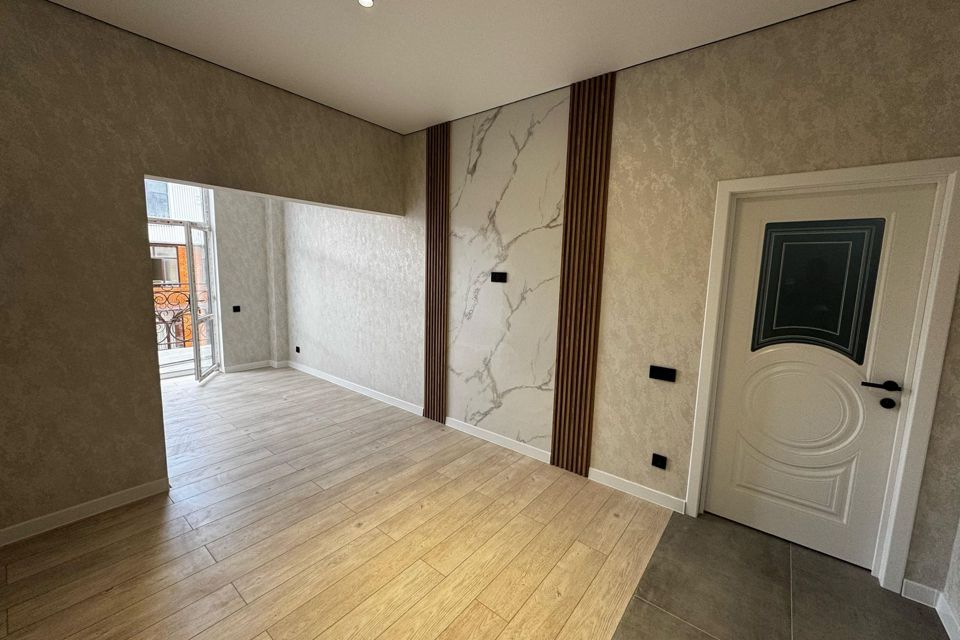 Продаётся 1-комнатная квартира, 43 м²