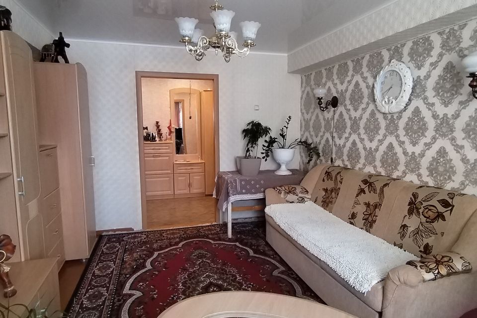 Продаётся 3-комнатная квартира, 67.9 м²