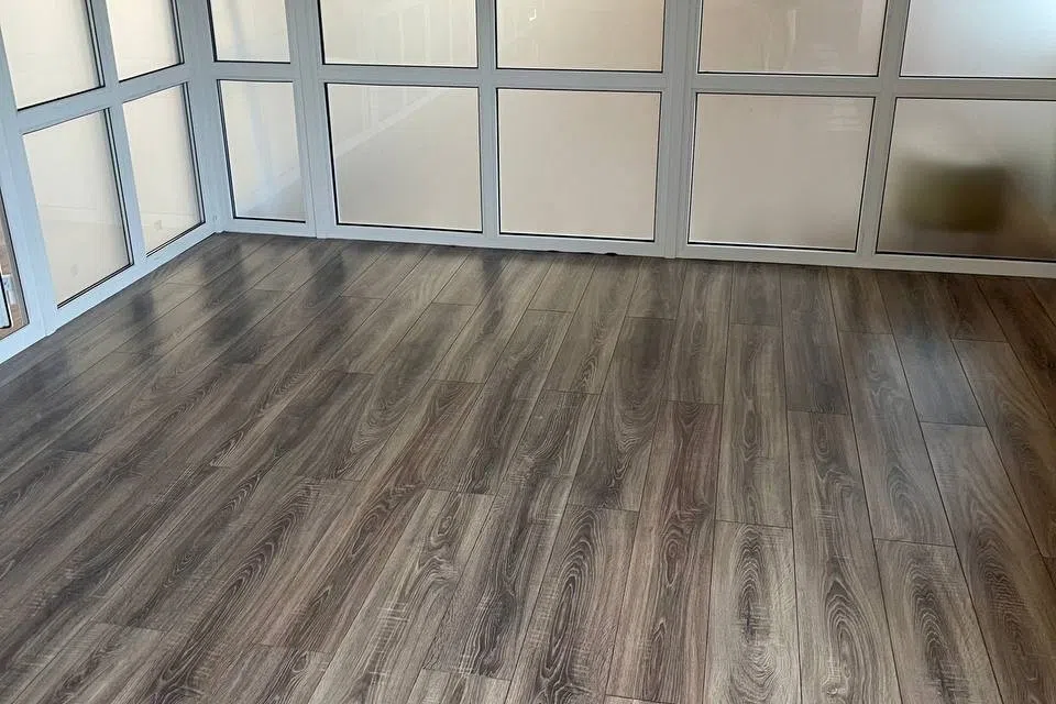 Сдаётся торговое помещение, 200 м²