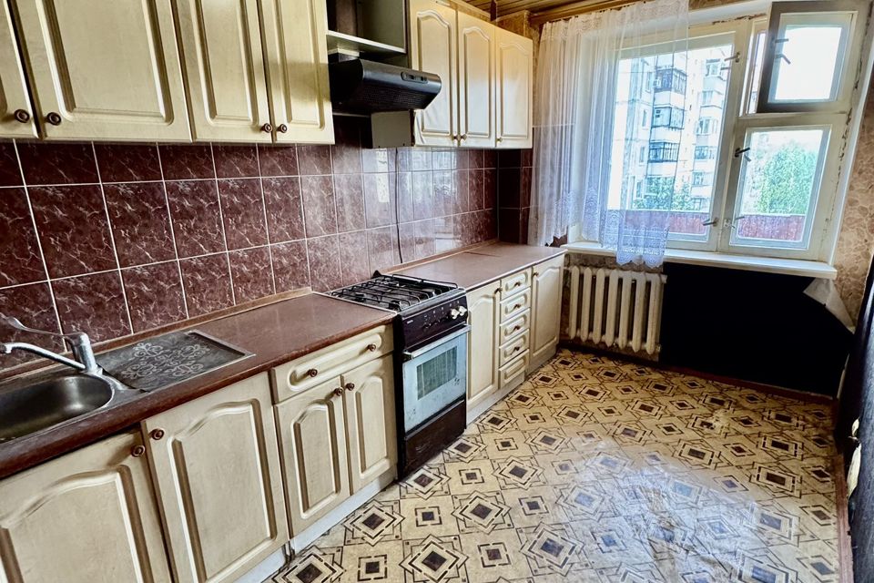 Продаётся 3-комнатная квартира, 64.8 м²