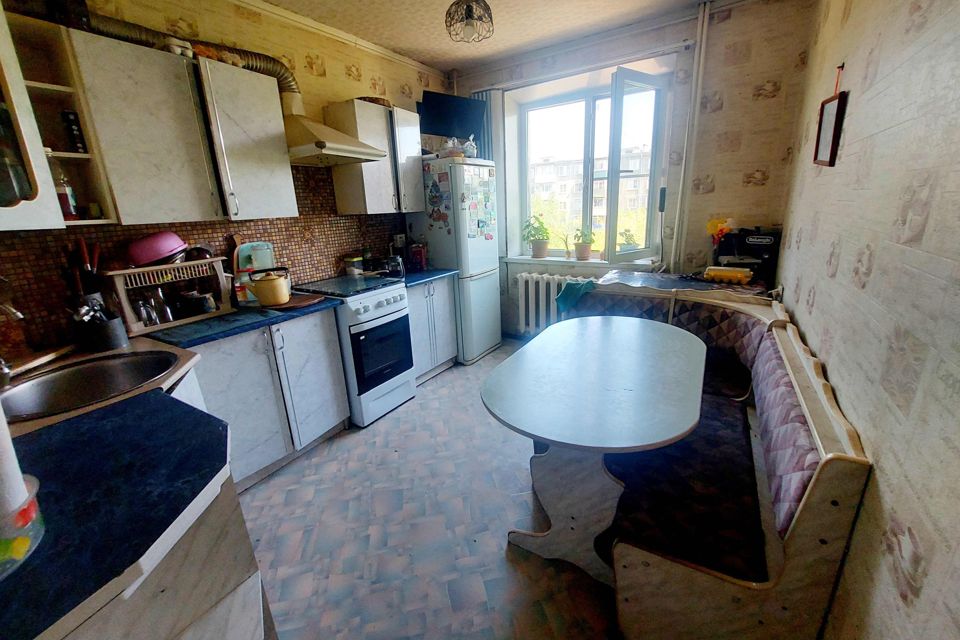 Продаётся 3-комнатная квартира, 68.7 м²