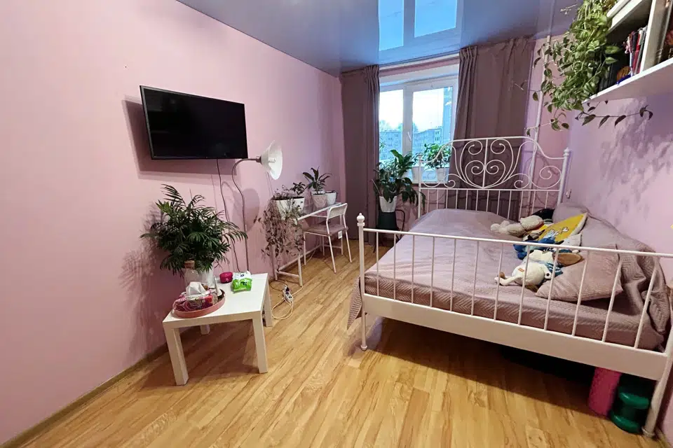 Продаётся 3-комнатная квартира, 59.1 м²