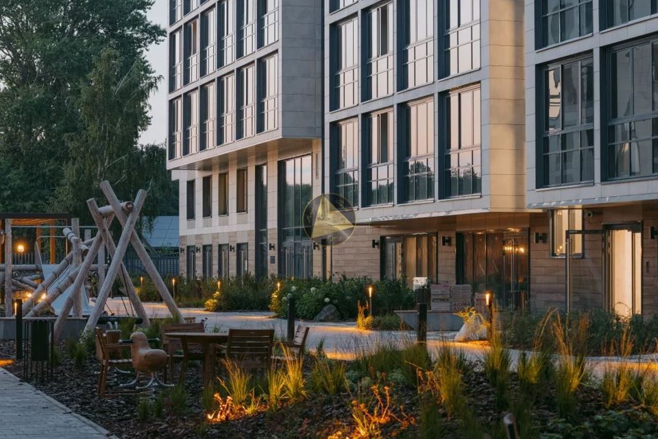 Продаётся 1-комнатная квартира, 57.04 м²