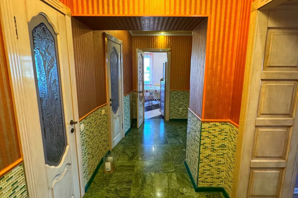 Продаётся 2-комнатная квартира, 70.5 м²
