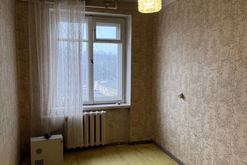 Продаётся 3-комнатная квартира, 56.5 м²