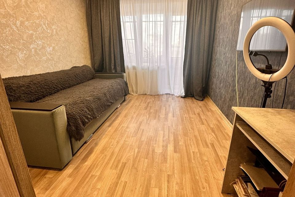 Продаётся 2-комнатная квартира, 43.7 м²