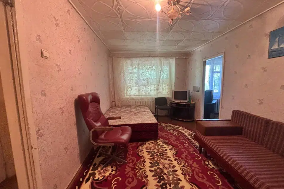 Продаётся 3-комнатная квартира, 55 м²