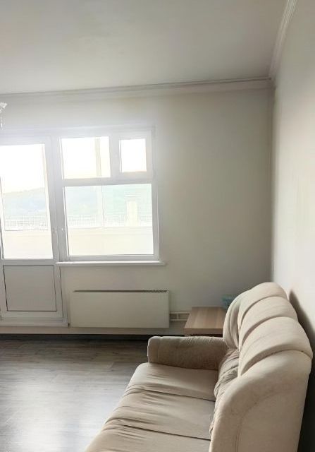 Сдаётся 1-комнатная квартира, 42 м²