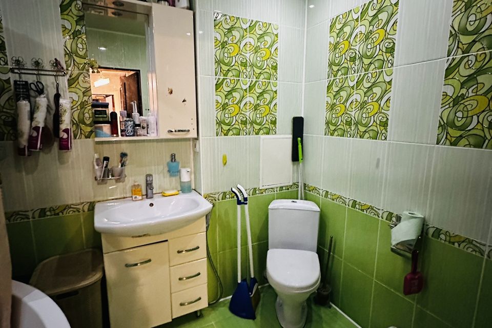 Продаётся 3-комнатная квартира, 59.4 м²