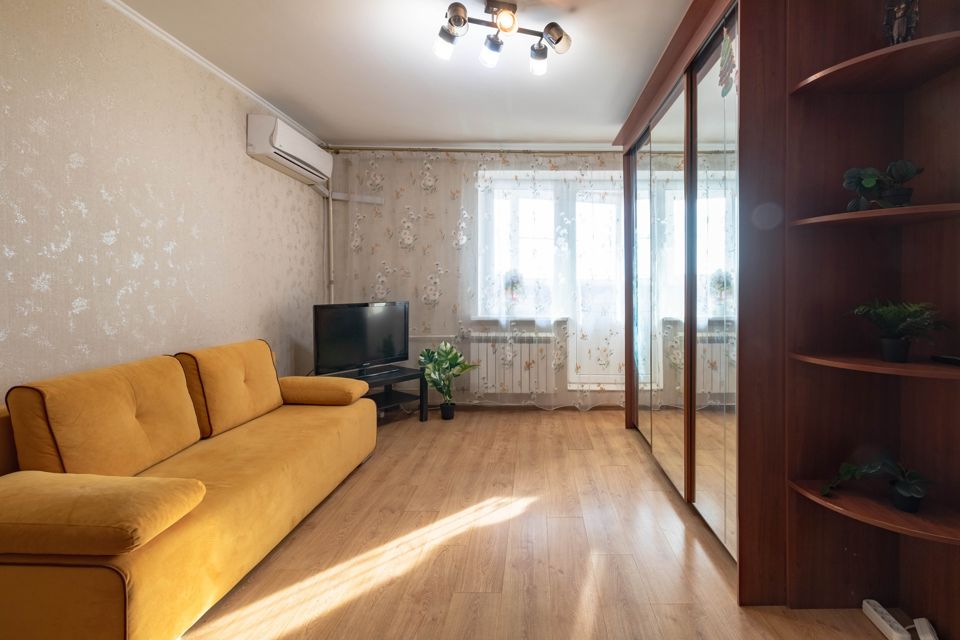 Продаётся 1-комнатная квартира, 37.5 м²