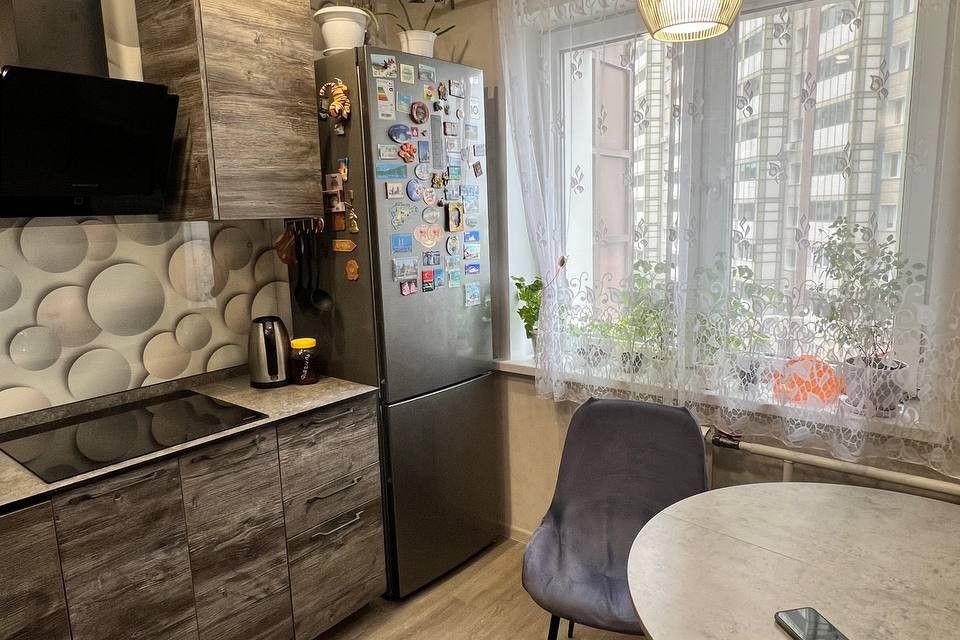 Продаётся 2-комнатная квартира, 54.5 м²