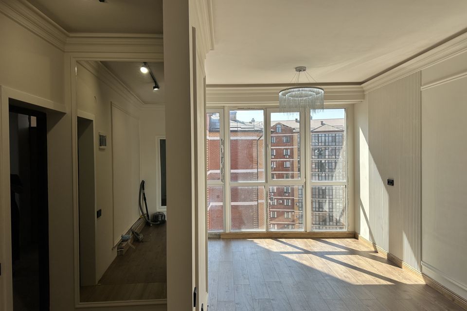 Продаётся 1-комнатная квартира, 42 м²