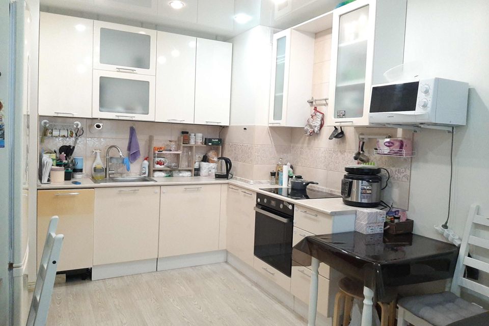 Продаётся 1-комнатная квартира, 37.1 м²