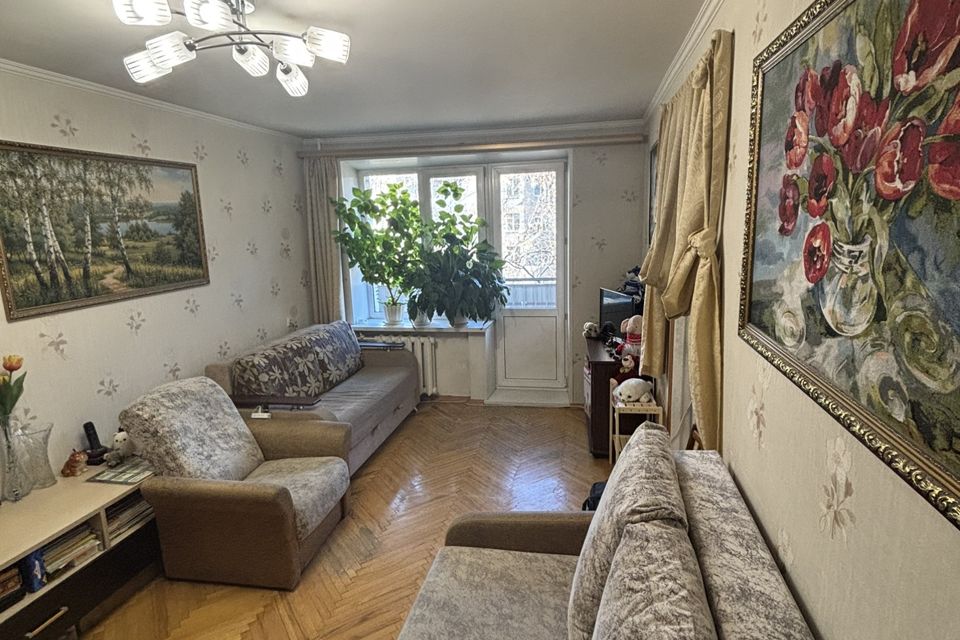 Продаётся 3-комнатная квартира, 54.1 м²