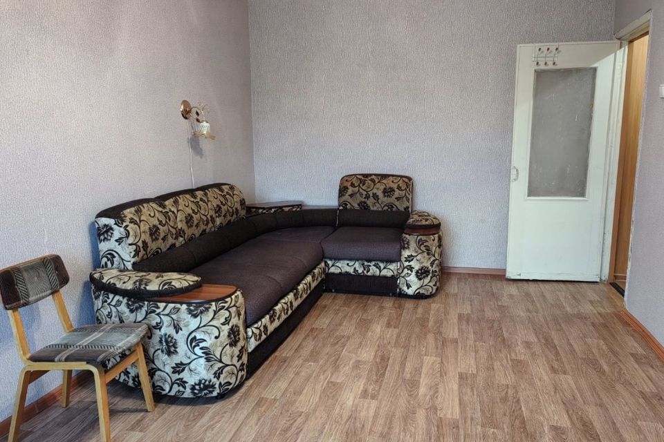 Сдаётся 1-комнатная квартира, 38 м²