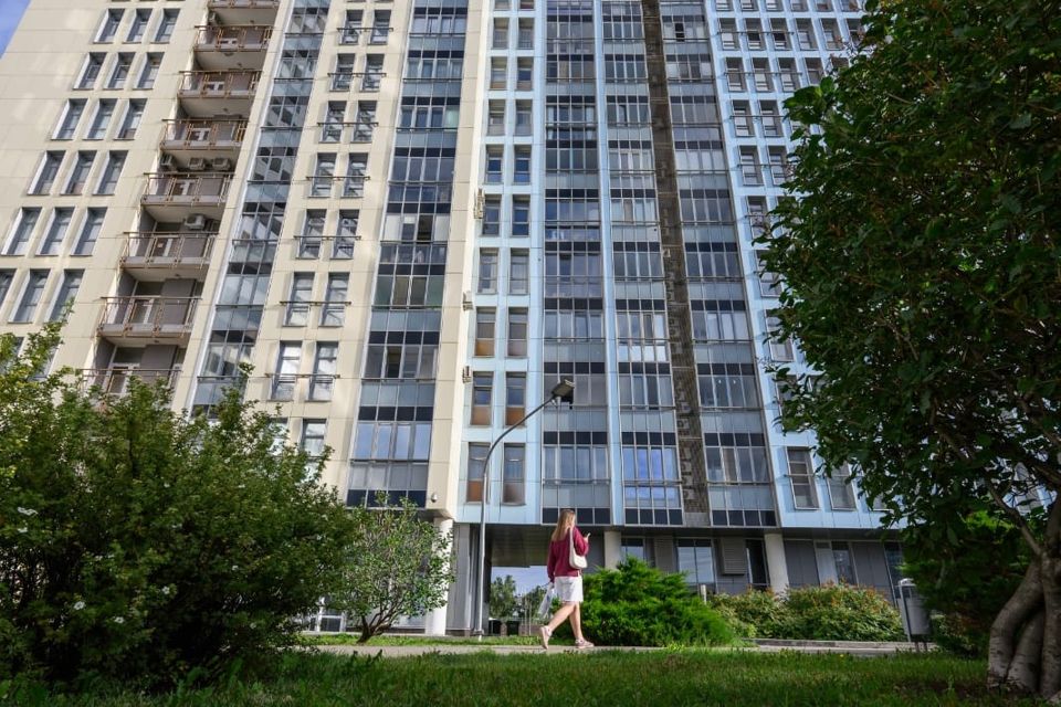 Продаётся 4-комнатная квартира, 130 м²
