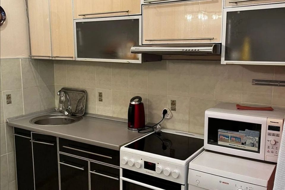 Сдаётся 2-комнатная квартира, 52 м²