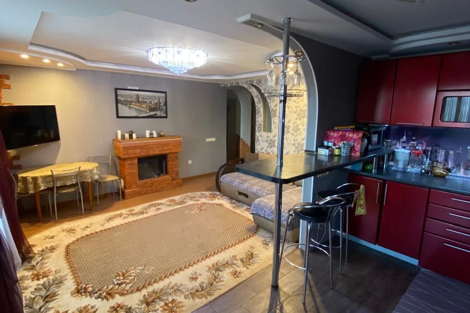 Продаётся 3-комнатная квартира, 62 м²