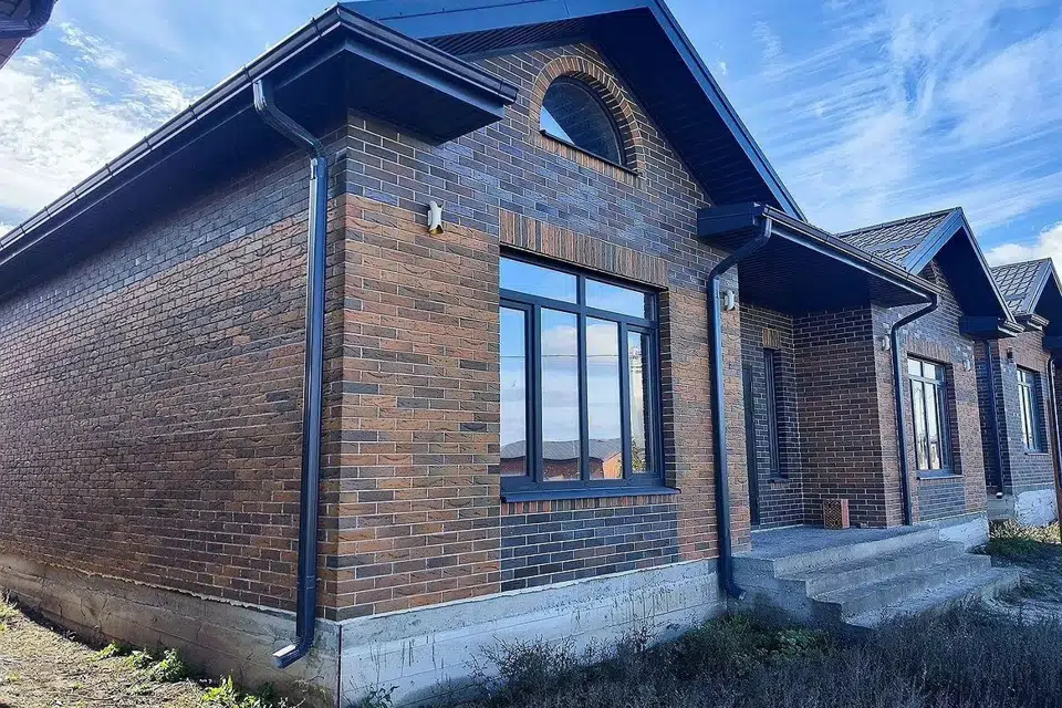 Продаётся 1-этажный дом, 107 м²