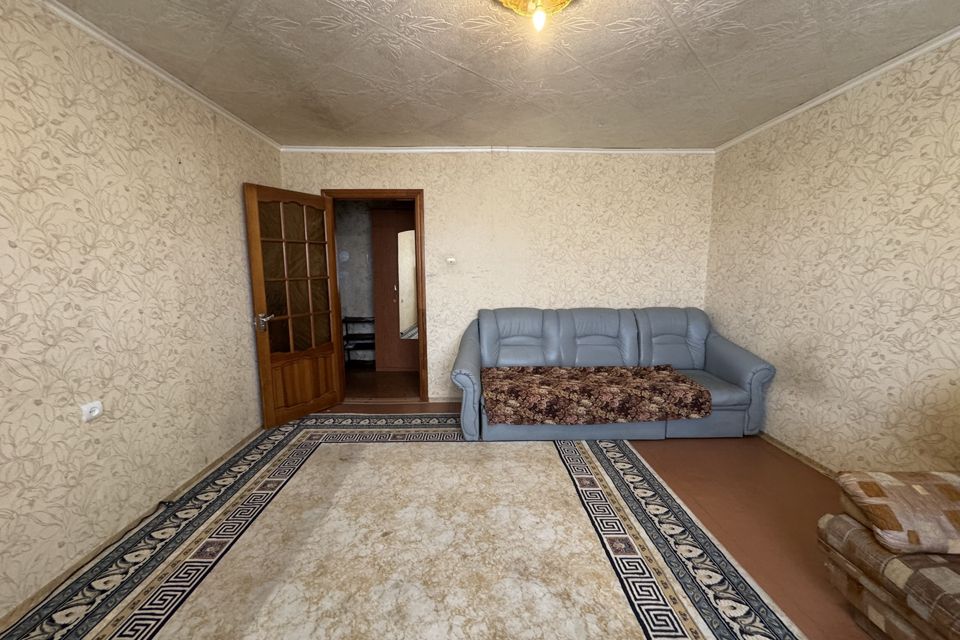 Продаётся 1-комнатная квартира, 37.3 м²