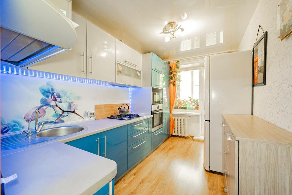 Продаётся 2-комнатная квартира, 49.2 м²