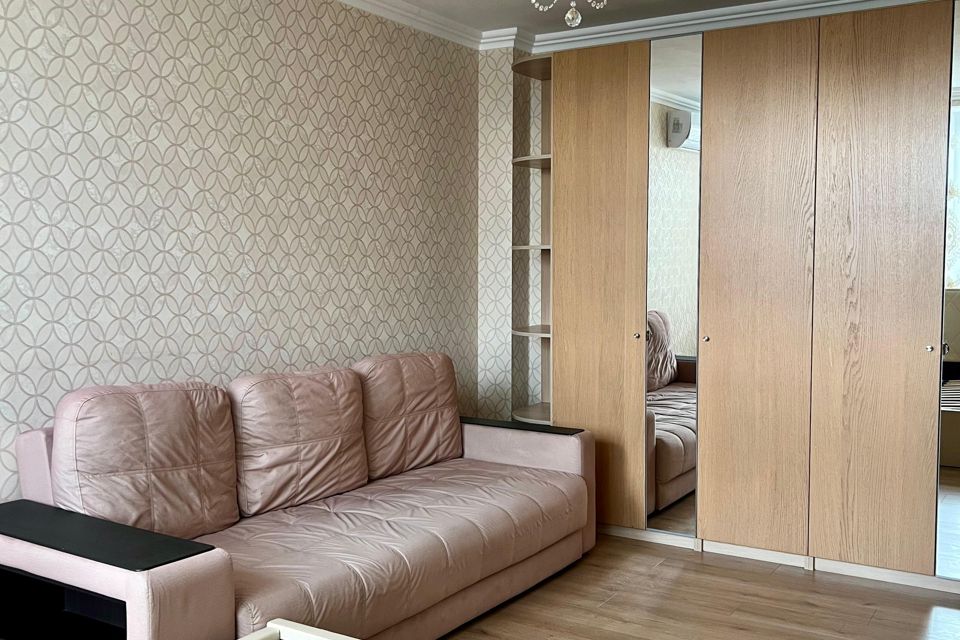 Продаётся 1-комнатная квартира, 47 м²