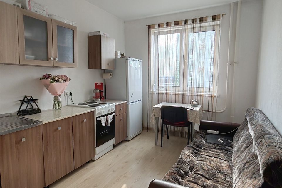 Продаётся 1-комнатная квартира, 39.2 м²