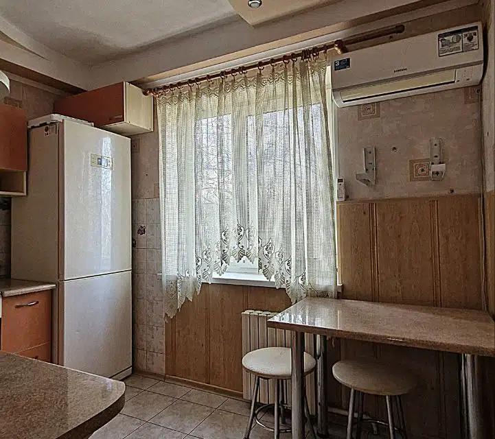 Продаётся 4-комнатная квартира, 68 м²