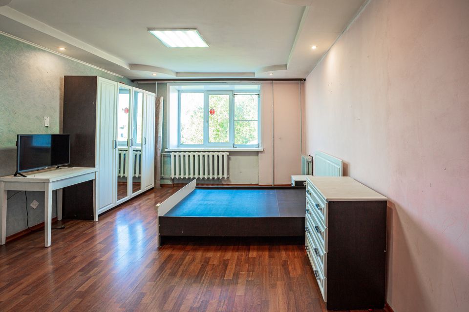 Продаётся 1-комнатная квартира, 37 м²