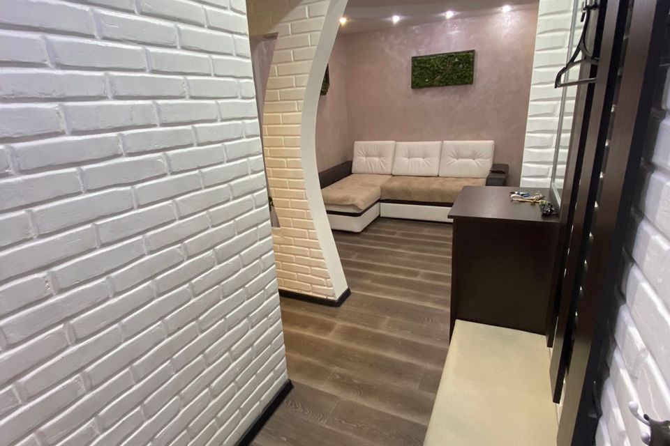 Продаётся 3-комнатная квартира, 48 м²