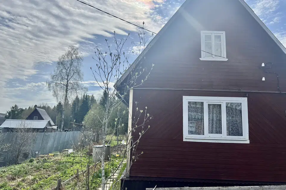 Продаётся 2-этажный дом, 48 м²