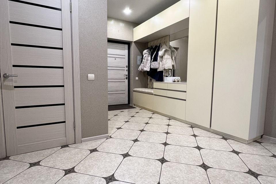 Продаётся 2-комнатная квартира, 64.4 м²