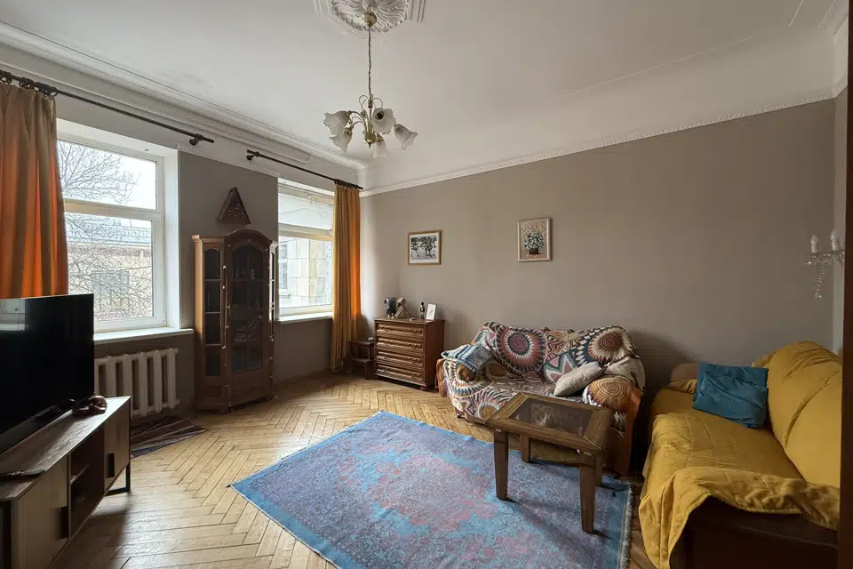 Продаётся 4-комнатная квартира, 87.4 м²
