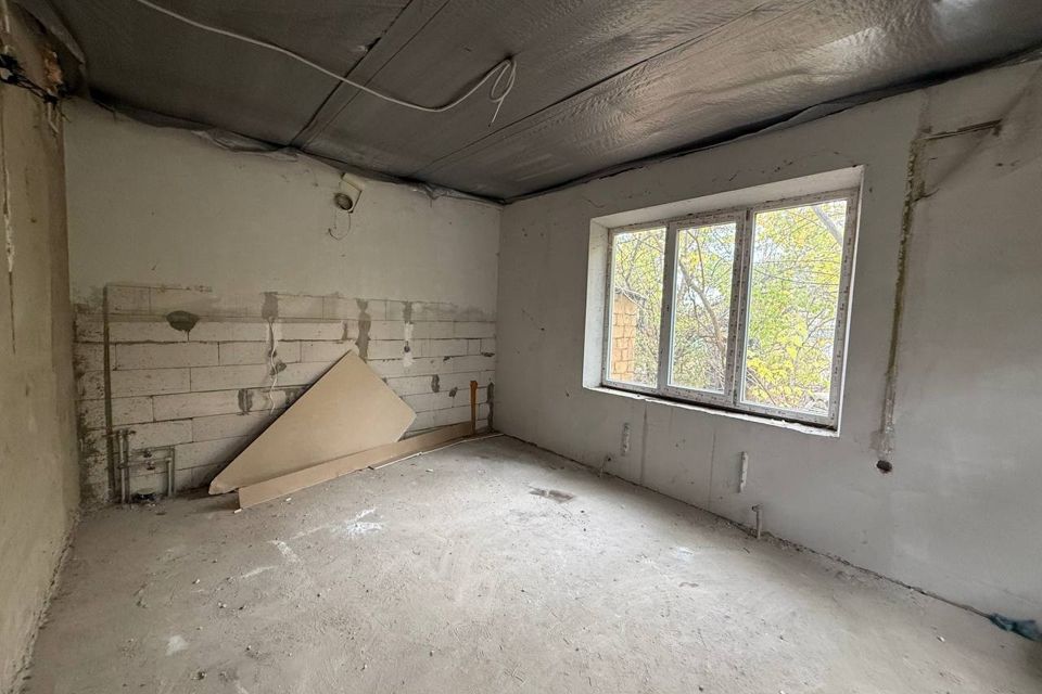 Продаётся 2-этажный дом, 170 м²