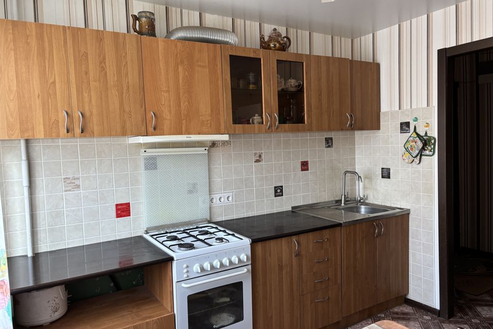 Продаётся 3-комнатная квартира, 77 м²