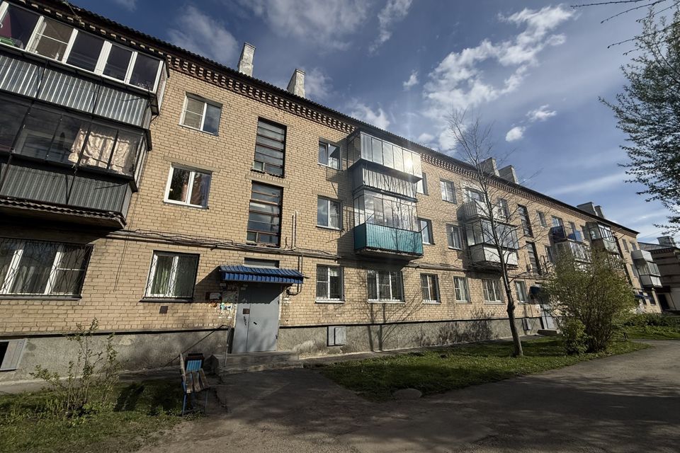 Продаётся 1-комнатная квартира, 32 м²